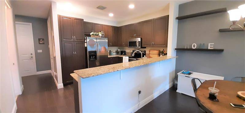 Davie, FL 33328,7776 Deercreek Ct  #7776