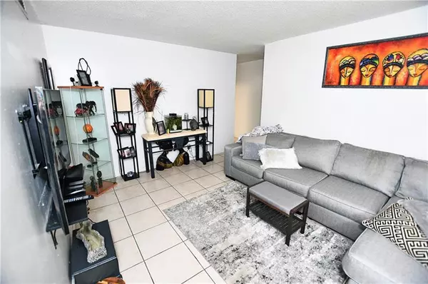 Oakland Park, FL 33334,5338 NE 6th Ave  #7A