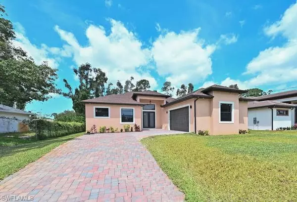 17566 Johnstown CT, Fort Myers, FL 33967