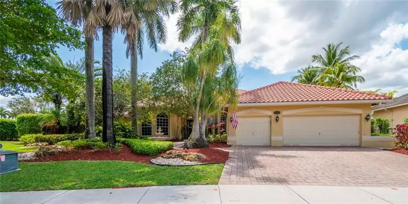 Weston, FL 33327,2484 Poinciana Ln