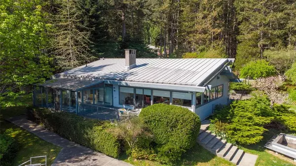 Pender Island, BC V0N 2M1,4254 Armadale Rd