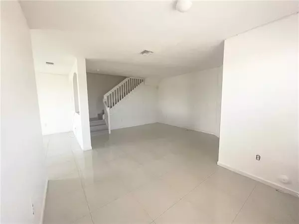 Miami, FL 33193,7061 SW 165th Ave  #7061