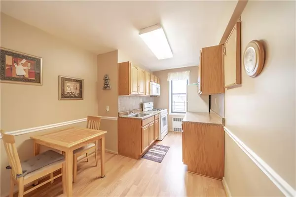 Brooklyn, NY 11229,2220 Burnett ST #5J