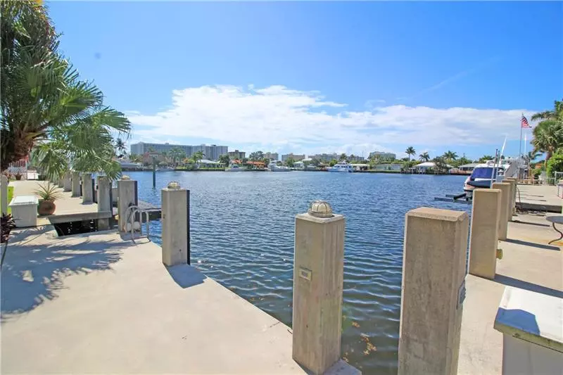 2700 NE 9th Ct, Pompano Beach, FL 33062