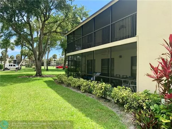 Deerfield Beach, FL 33442,111 Deer Creek Blvd  #104