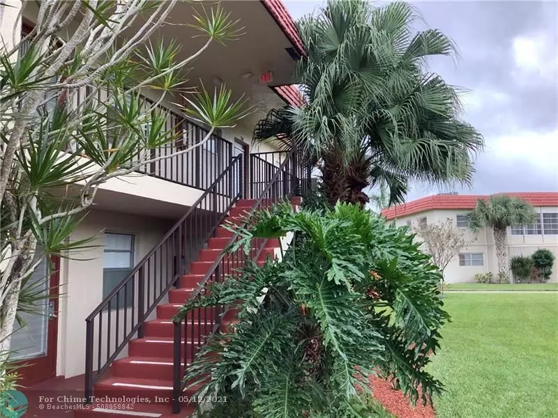 32 Abbey Ln  #208, Delray Beach, FL 33446