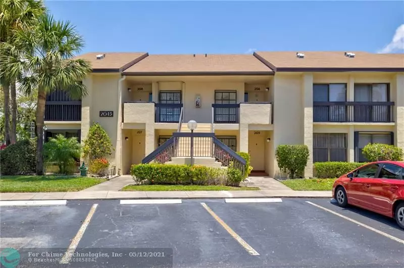 Deerfield Beach, FL 33442,2043 SW 15th St  #207