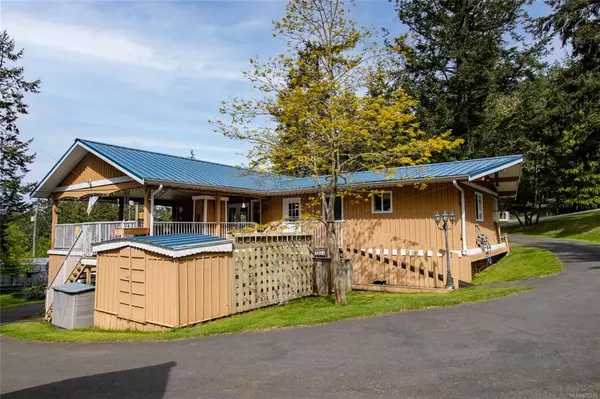 Pender Island, BC V0N 2M2,3709 Rum Rd