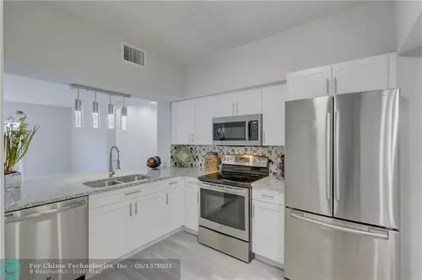 Fort Lauderdale, FL 33316,610 SE 14th Ct  #5