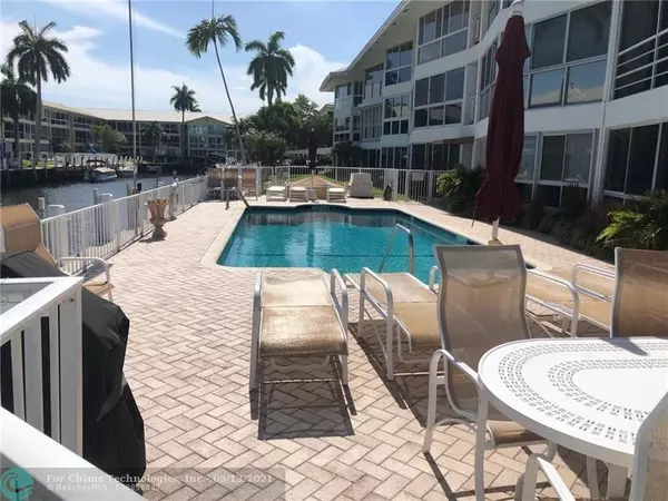 3050 NE 48th St  #202, Fort Lauderdale, FL 33308