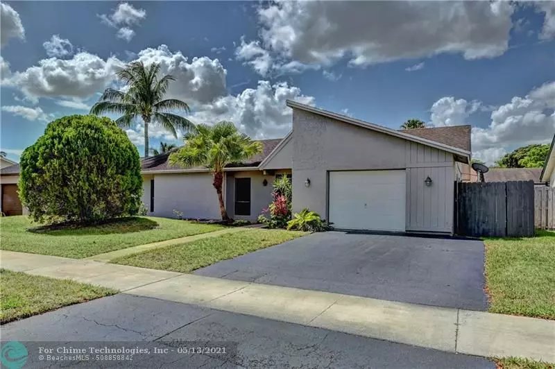 10142 NW 21st St, Pembroke Pines, FL 33026