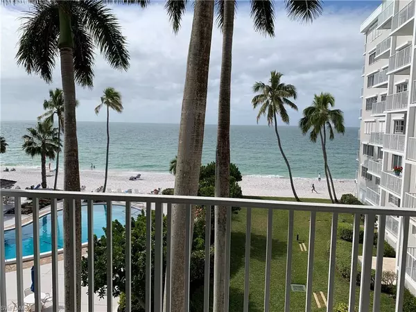 3443 Gulf Shore BLVD N #406, Naples, FL 34103