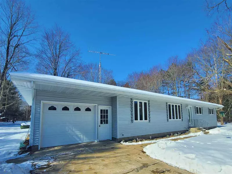 1859 COUNTY ROAD GG, Nekoosa, WI 54457