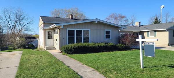 625 Western Ave, Sheboygan Falls, WI 53085