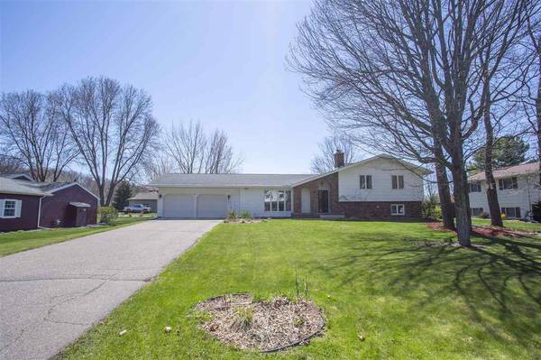 2005 HEMLOCK AVENUE, Schofield, WI 54476