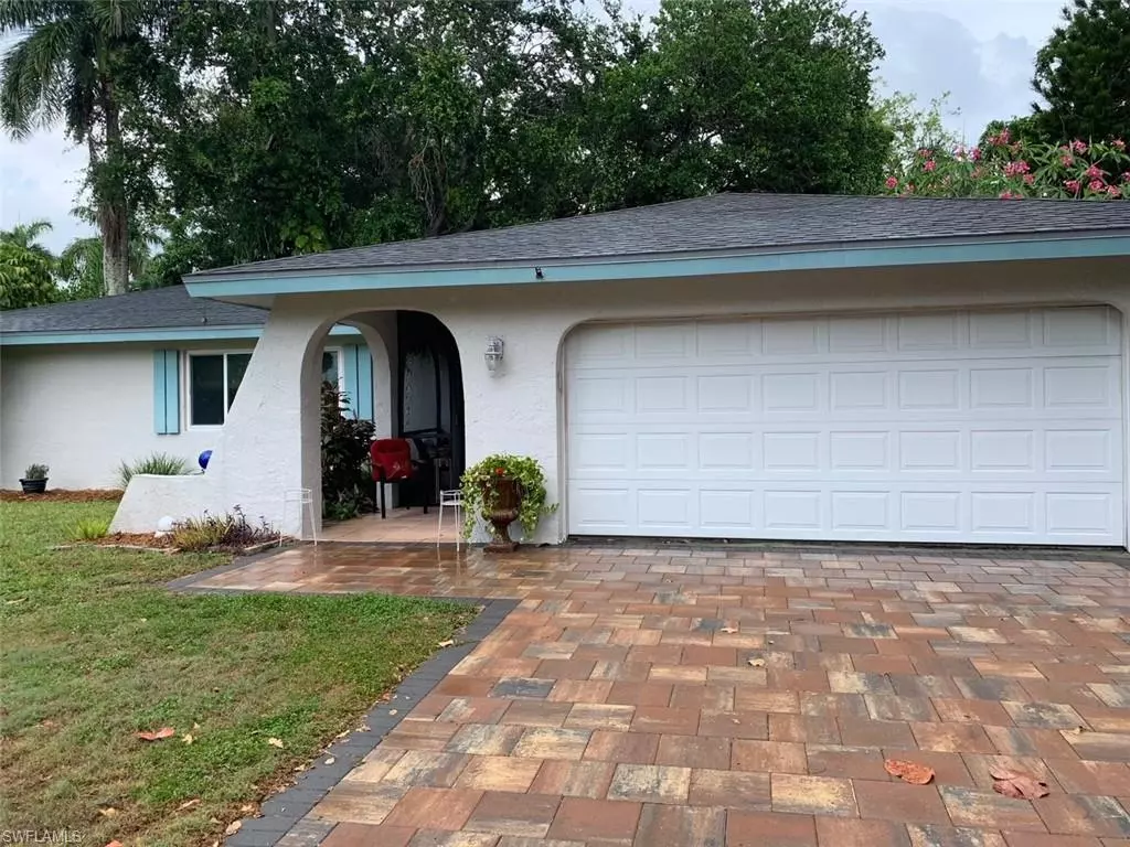 Fort Myers, FL 33919,5839 Silvery LN