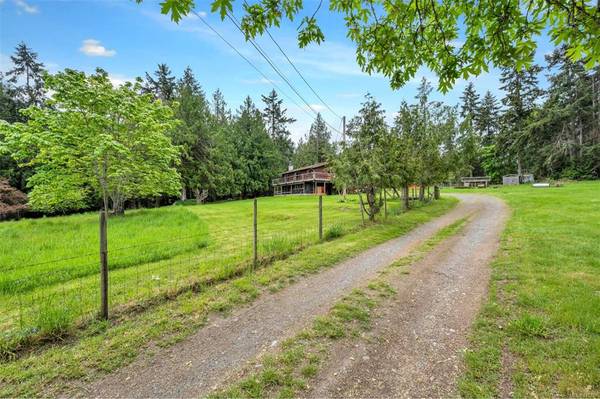 Salt Spring, BC V8K 1B6,165 Hedger Rd