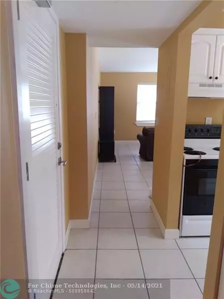 Miami Beach, FL 33139,1308 DREXEL AV  #210