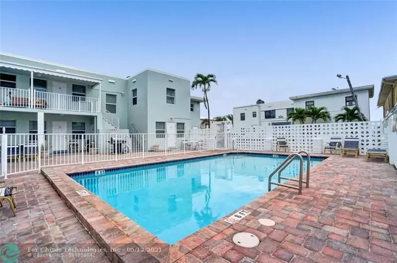 1901 N Surf Rd  #17, Hollywood, FL 33019