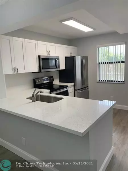 Sunrise, FL 33322,10402 Sunrise Lakes Blvd  #309