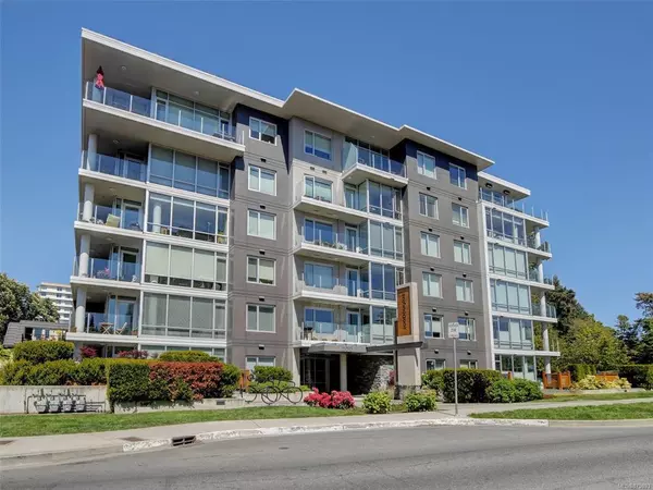 Victoria, BC V8V 2P2,200 Douglas St #104