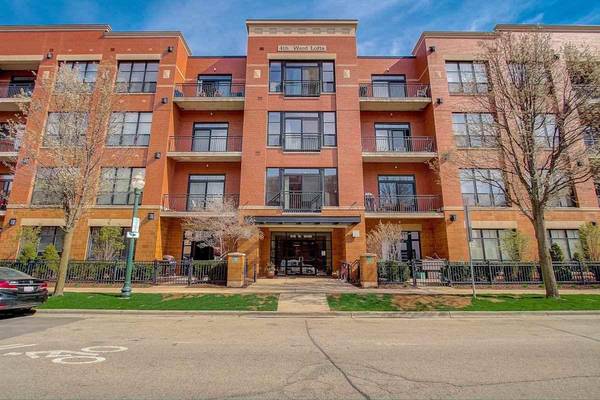 615 W Main St #409, Madison, WI 53703