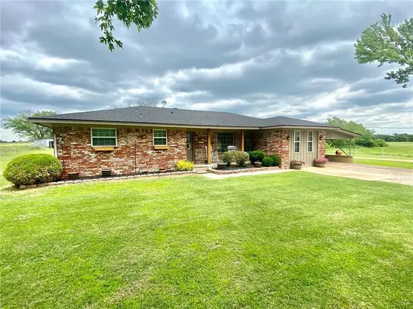 51267 E County Road 1510, Stratford, OK 74872