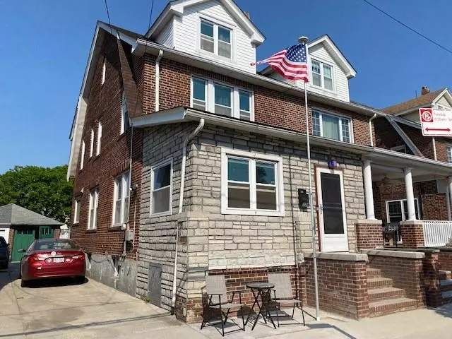 Rockaway Park, NY 11693,324 Beach 91st ST