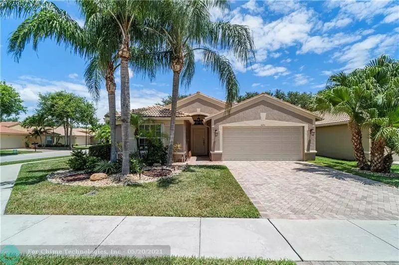 5251 Espana Ave, Boynton Beach, FL 33437