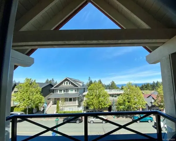 222 2nd Ave #301,  Qualicum Beach,  BC V9K 0A4