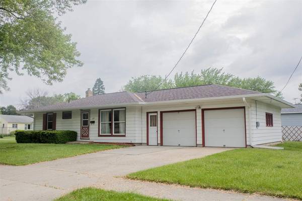 1814 Mole Ave, Janesville, WI 53548