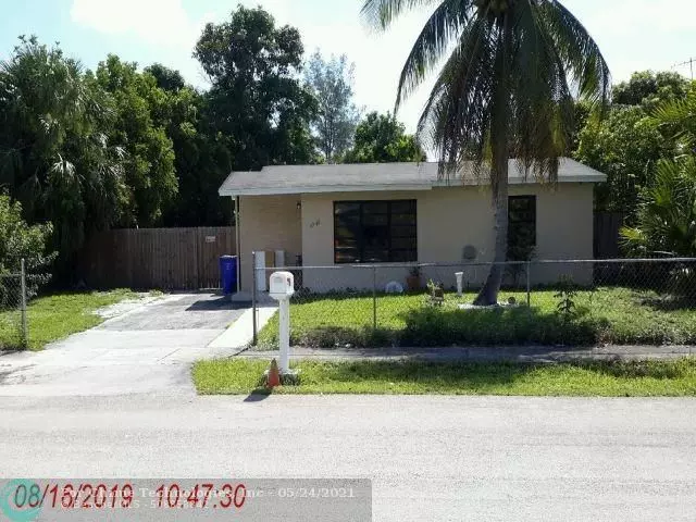 4740 NE 2nd Ter, Deerfield Beach, FL 33064