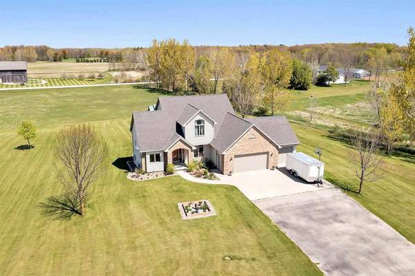 1463 MIDWAY ROAD, De Pere, WI 54115