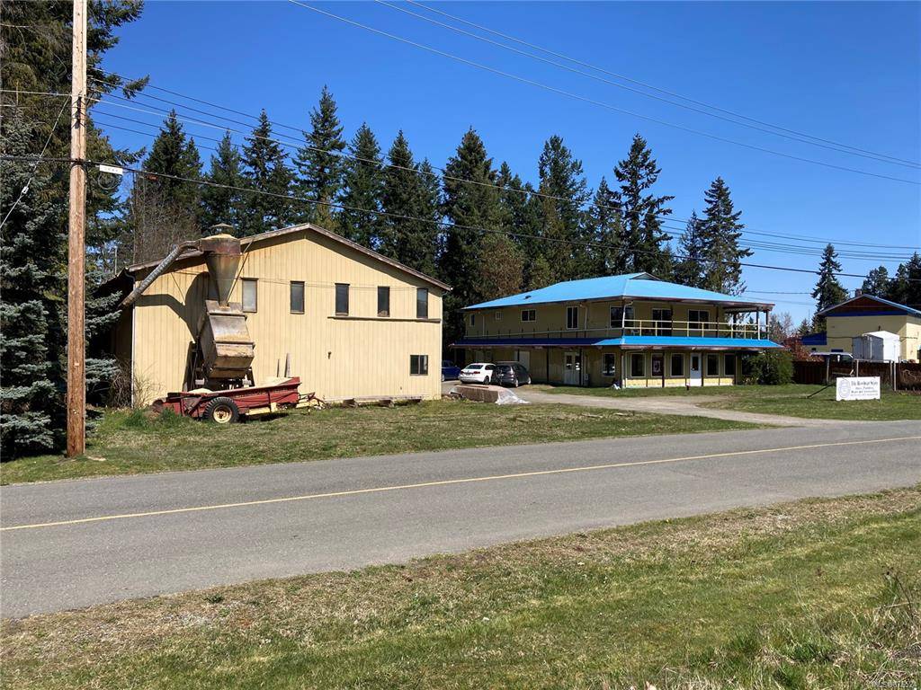 Hilliers, BC V9K 1X3,3073 Van Horne Rd