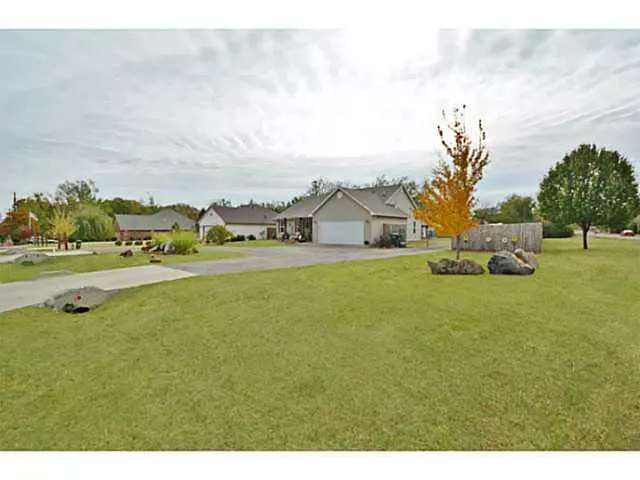 10002 NE 4th Street, Midwest City, OK 73130