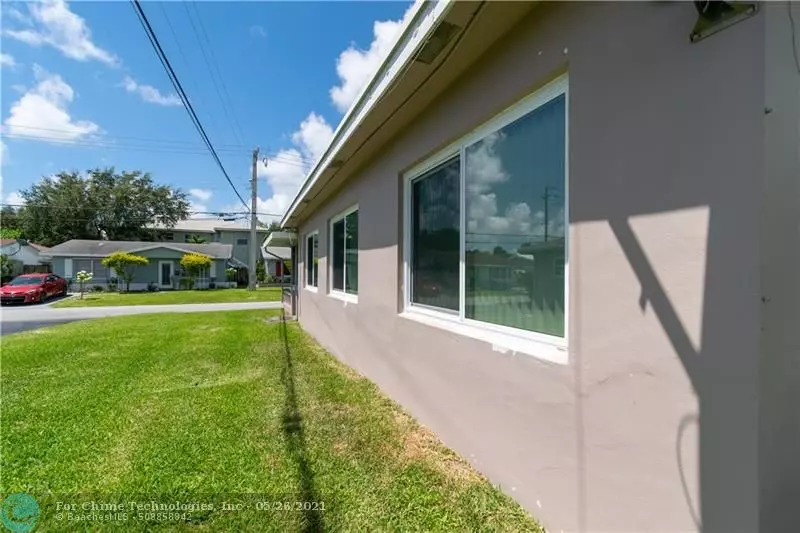 4800 NW 28th Ave, Tamarac, FL 33309