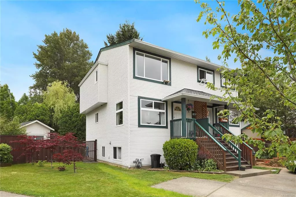 Courtenay, BC V9N 8Y3,1950 Choquette Pl #A