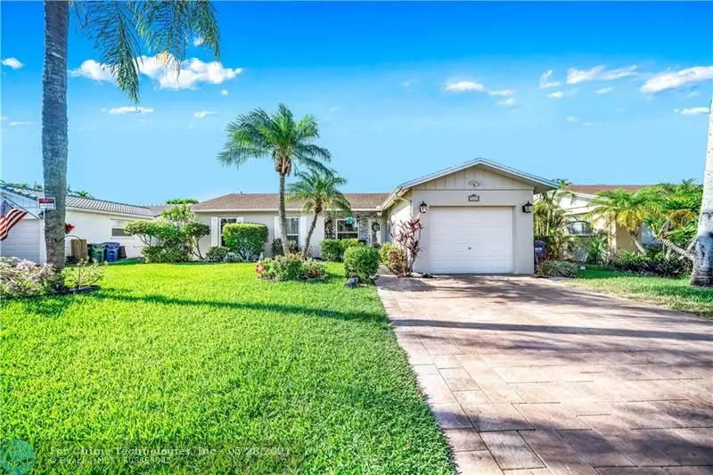 9811 NW 24th St, Coral Springs, FL 33065