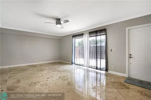 Deerfield Beach, FL 33442,2506 SW 15th St  #2506