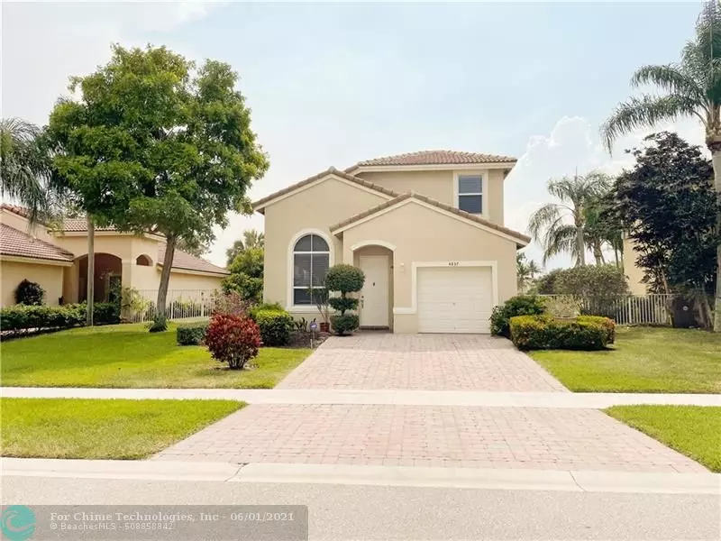 4837 Victoria Cir, West Palm Beach, FL 33409