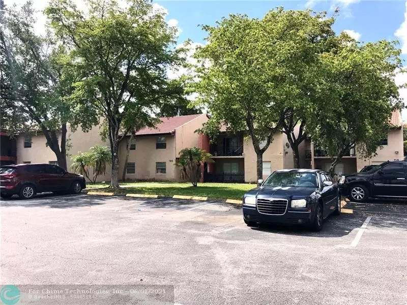 North Lauderdale, FL 33068,720 SW 81st Ter  #11