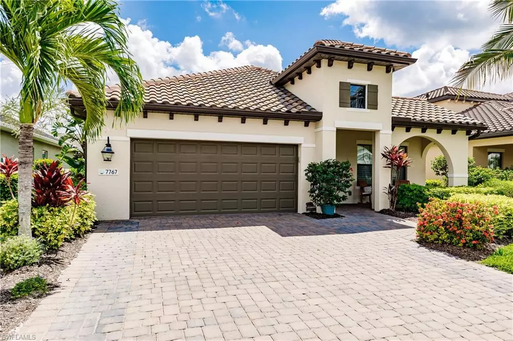 Fort Myers, FL 33966,7767 Cypress Walk DR