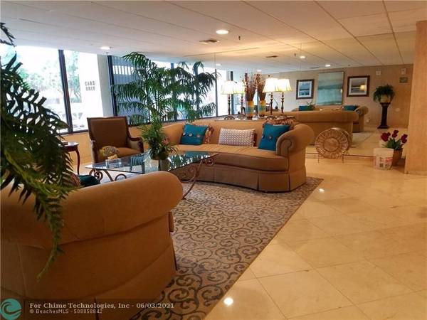 Highland Beach, FL 33487,3115 S Ocean Blvd  #302