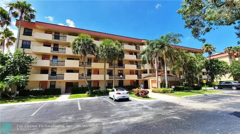 2767 Carambola Cir  #202, Coconut Creek, FL 33066