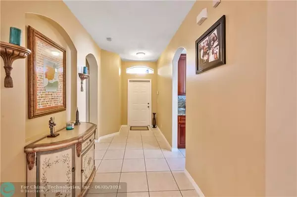 Coconut Creek, FL 33073,4180 Banyan Trails Dr