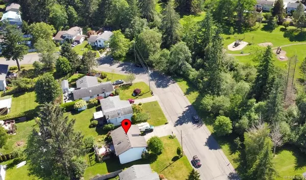 Comox, BC V9M 1B5,636 Somenos Dr