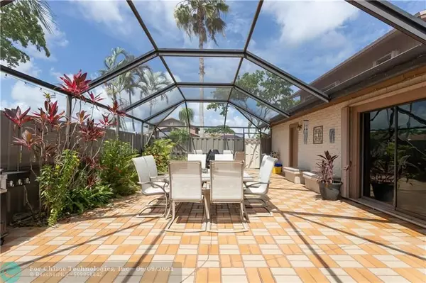 Boca Raton, FL 33496,9732 Boca Gardens Cir  #D