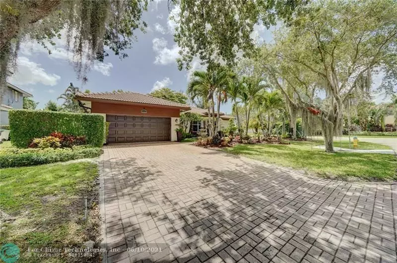 6302 NW 42nd Ter, Coconut Creek, FL 33073