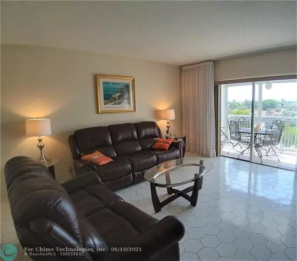 Hollywood, FL 33021,4400 Hillcrest Dr  #718