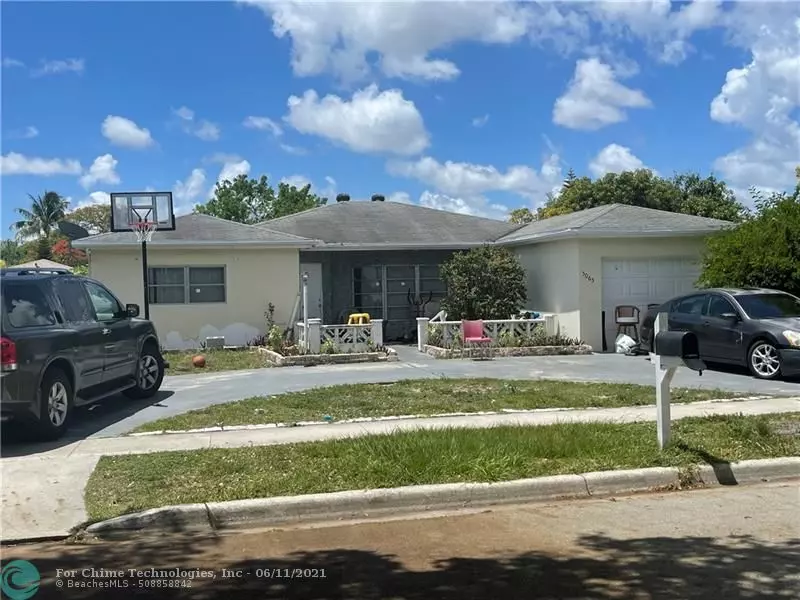 5065 SW 10th St, Margate, FL 33068